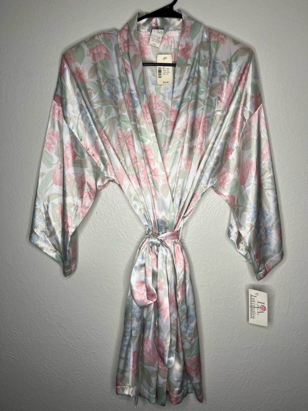 NWT Vintage LA Intimates Silky Floral Robe - Size L